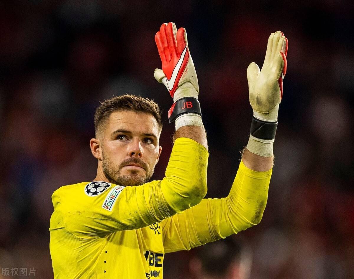 ac米兰热身赛打曼城首发阵容最新